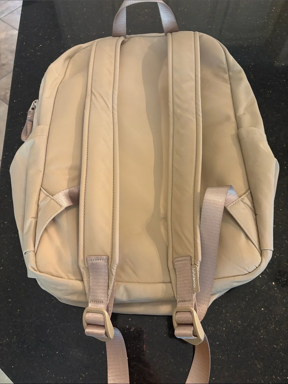 lululemon athletica Men’s Cream/Tan Backpack